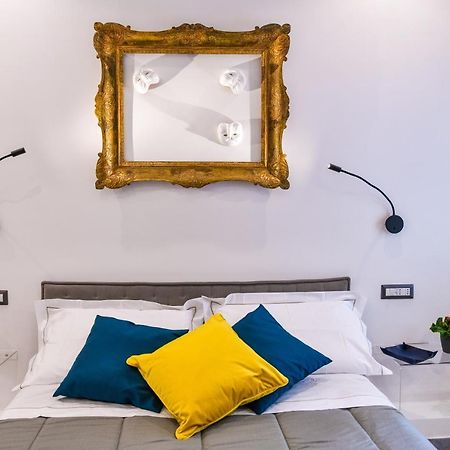 Hotel Domus 42 à Naples Extérieur photo