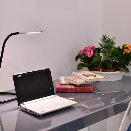 Hotel Domus 42 à Naples Extérieur photo