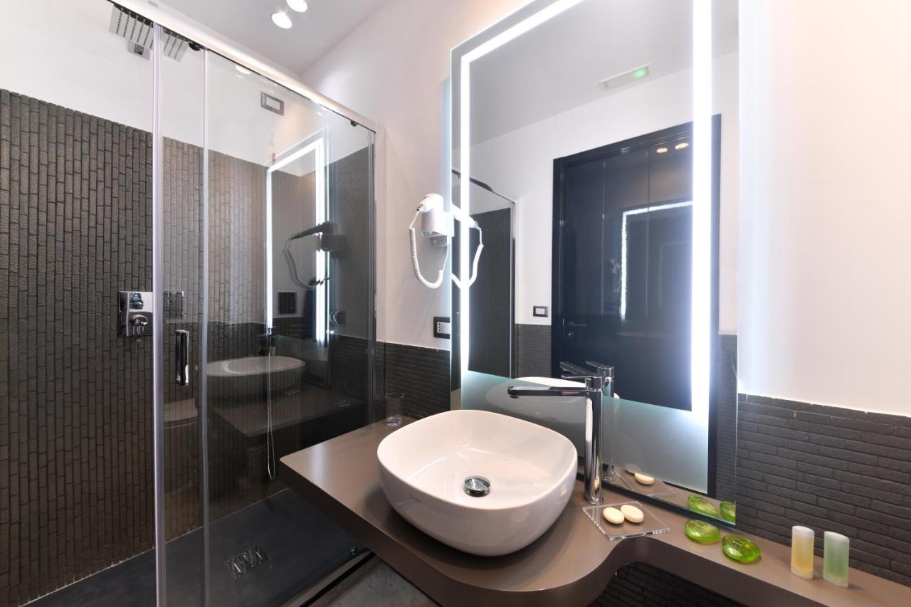 Hotel Domus 42 à Naples Extérieur photo