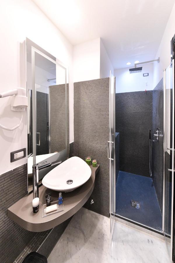 Hotel Domus 42 à Naples Extérieur photo